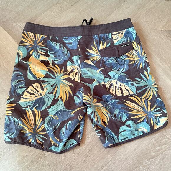 Salty Crew Swim Trunks Breaker Stretch Surf Board Shorts Fish Leaves Men 36 - Picture 2 of 14